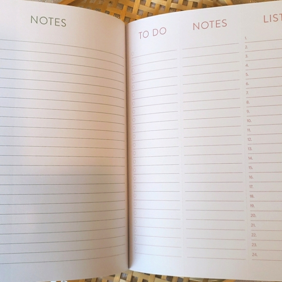 NWT Planner. 17 months with Tear-off to-do lists in the back! - Picture 9 of 9